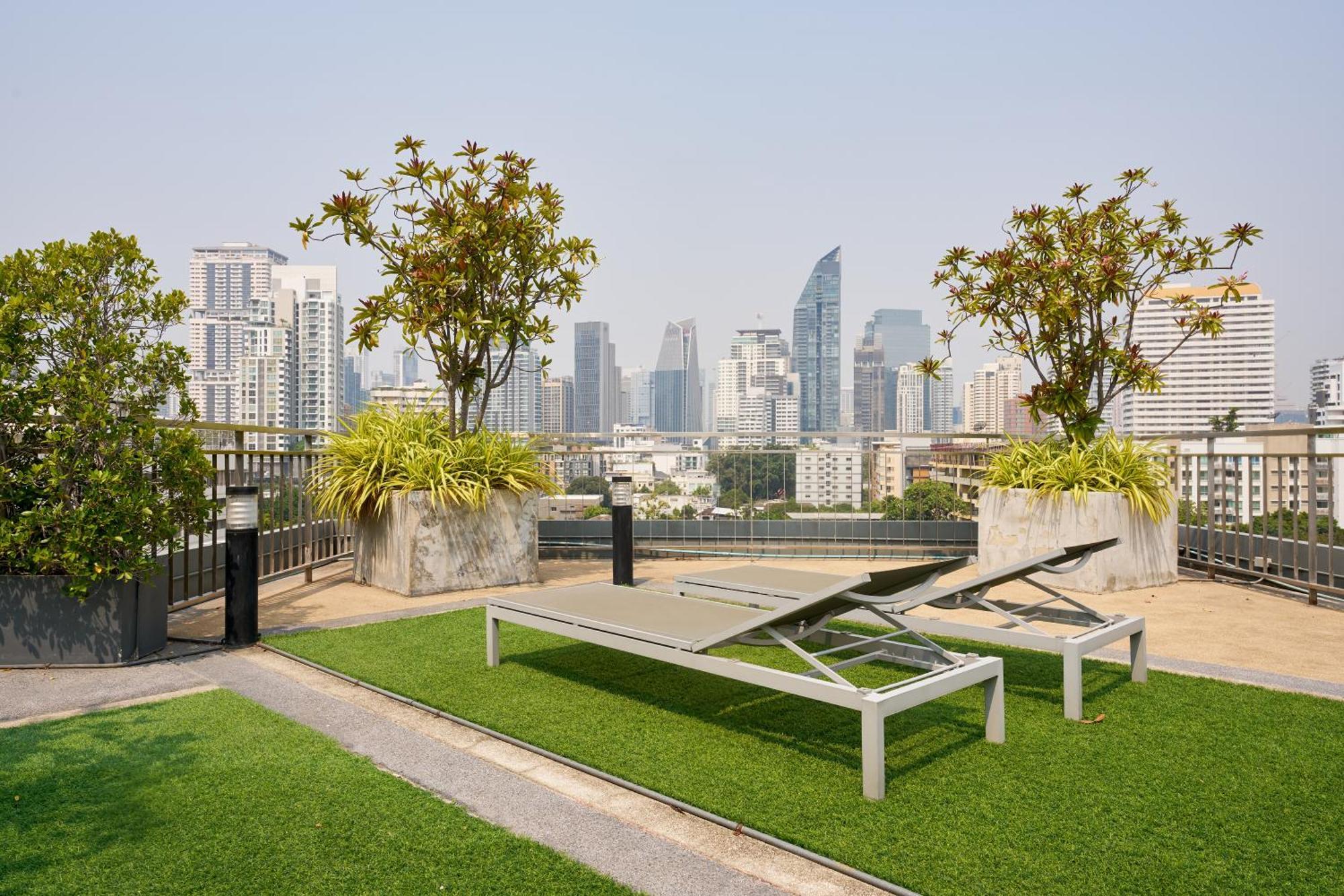 Shine Aparthotels Sukhumvit Thonglor Bangkok Eksteriør billede