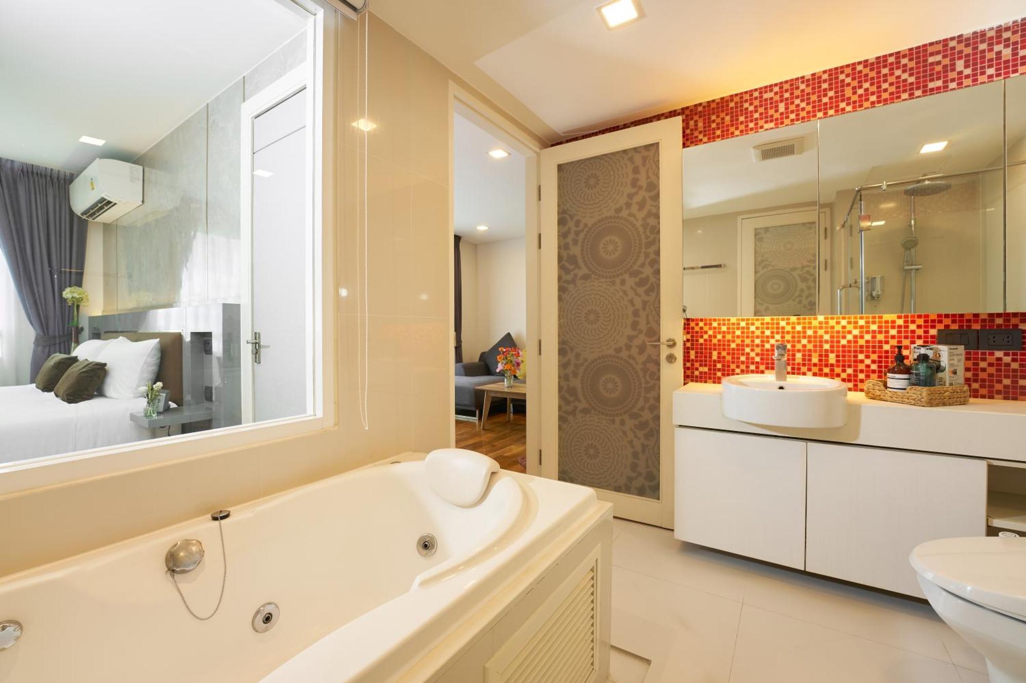 Shine Aparthotels Sukhumvit Thonglor Bangkok Eksteriør billede