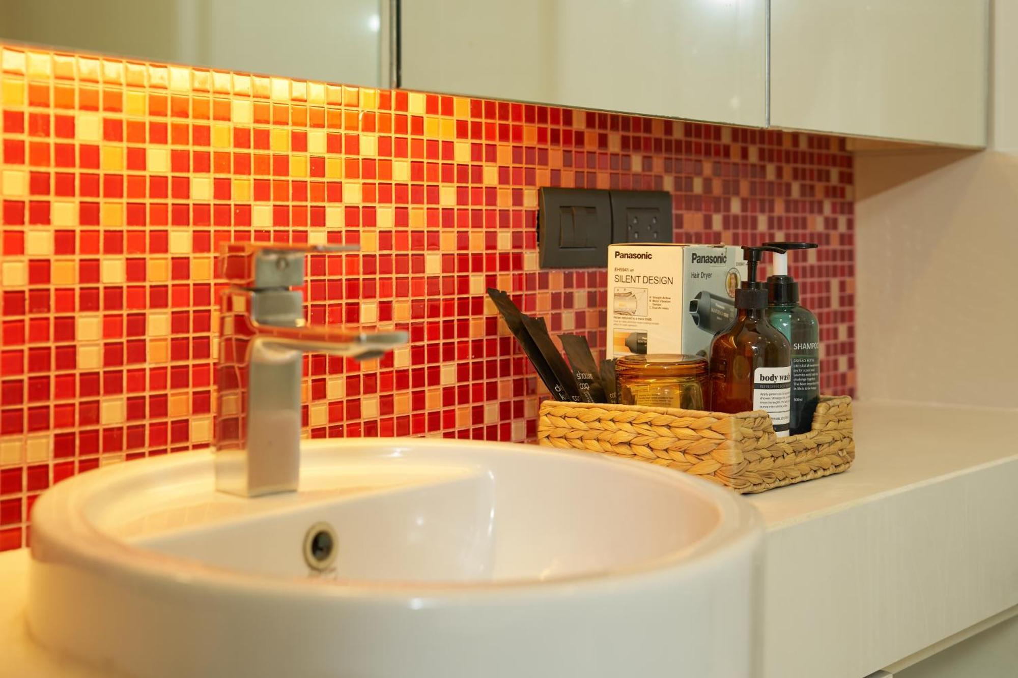 Shine Aparthotels Sukhumvit Thonglor Bangkok Eksteriør billede